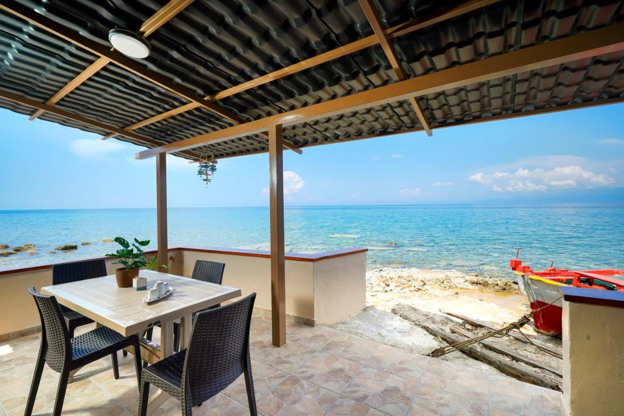 To Kyma - Seafront House Villa Skala Kallirakhis Bagian luar foto