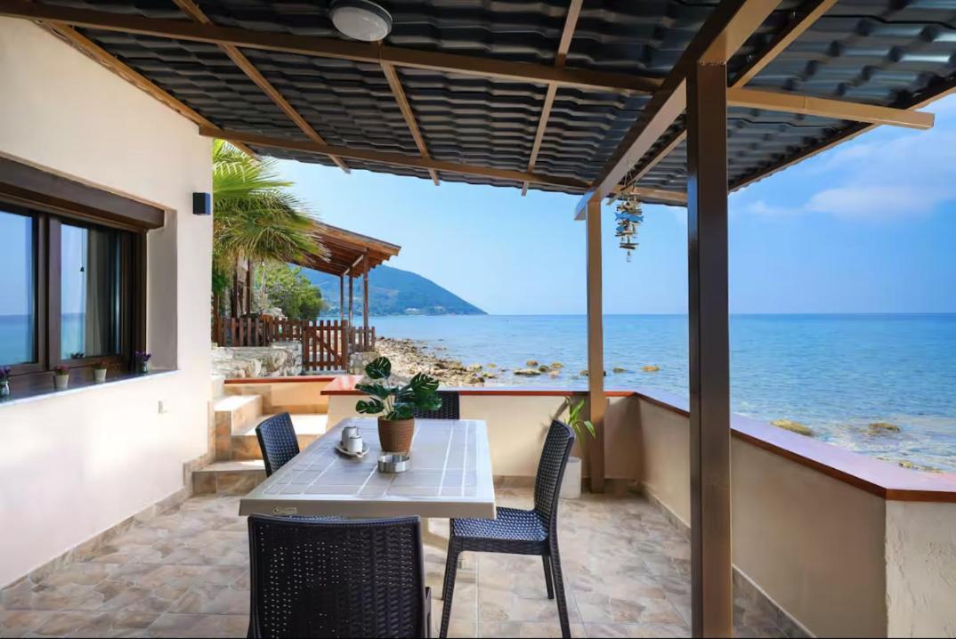 To Kyma - Seafront House Villa Skala Kallirakhis Bagian luar foto